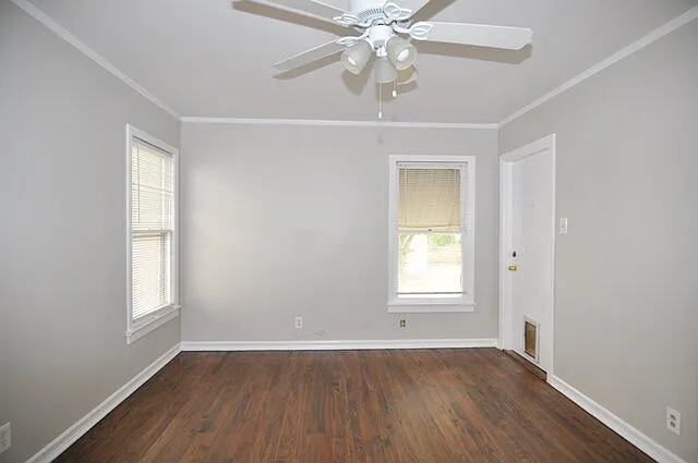 2726 Wayside Ave — Photo 10