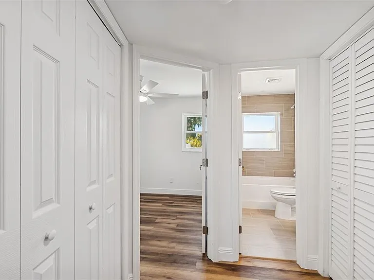 14919 N Bayshore Dr #1 — Photo 21