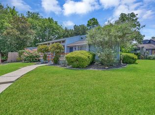 78 April Point Dr N, Montgomery, TX 77356