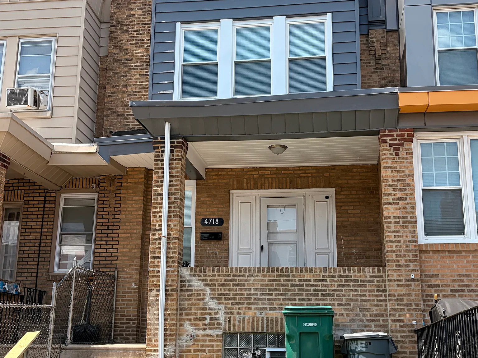 3 bed, 1280 sqft, $1,850 — Photo 1