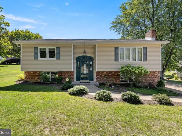 238 Indian Spring Rd, Woodstock, VA 22664