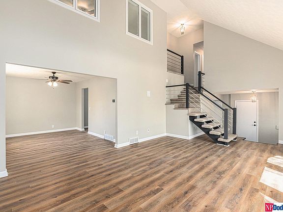 5th image of 3410 Daniell St