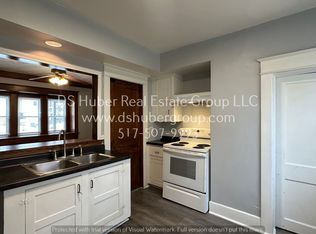 921 W Oakland Ave, Lansing, MI 48915