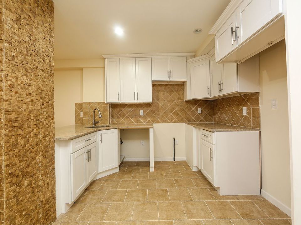 1st image of 12641 148th St