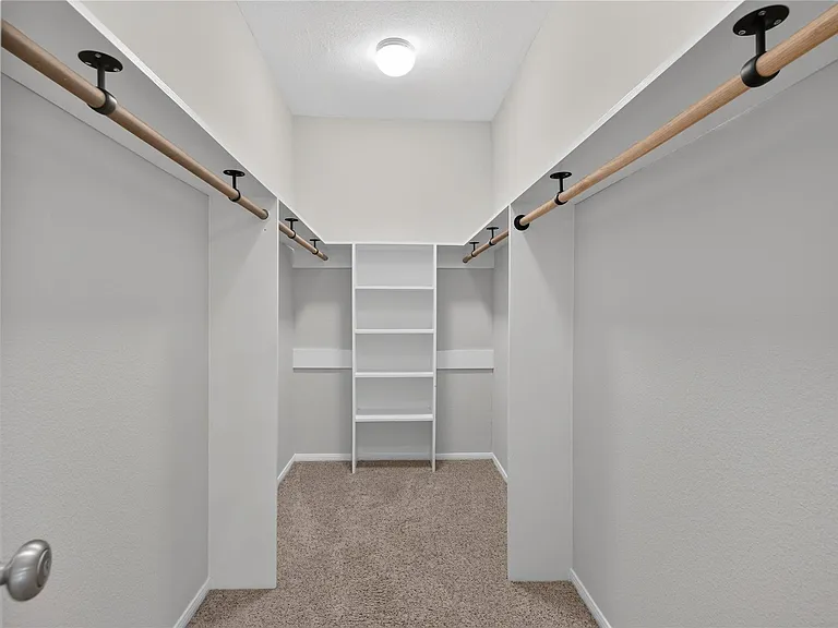 11711 Memorial Dr #11 — Photo 28
