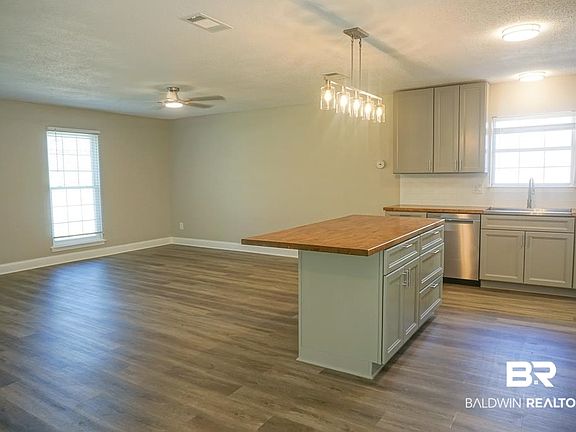 5th image of 5161 Lancelot Dr