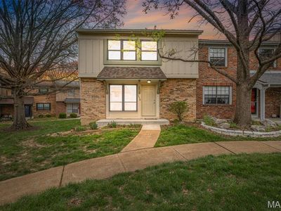 2318 Hidden Meadow Ln, Ballwin, MO, 63021