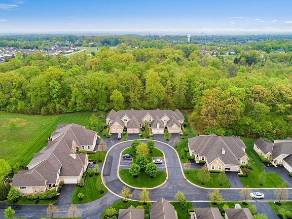 3rd image of 9386 Pratolino Villa Dr