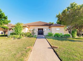 2711 Burke Dr, Laredo, TX 78045