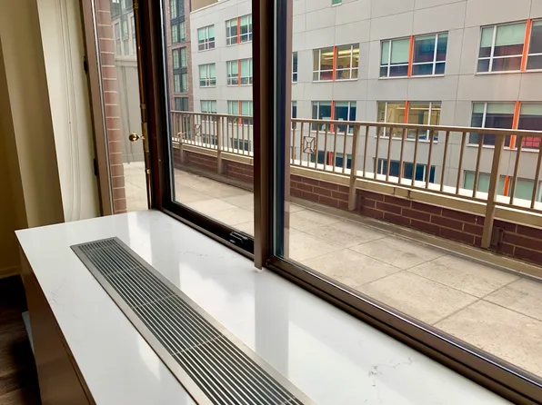 520 West 43rd Street 6G image 3 of 26