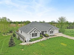 1708 Hartel Rd, Charlotte, MI 48813