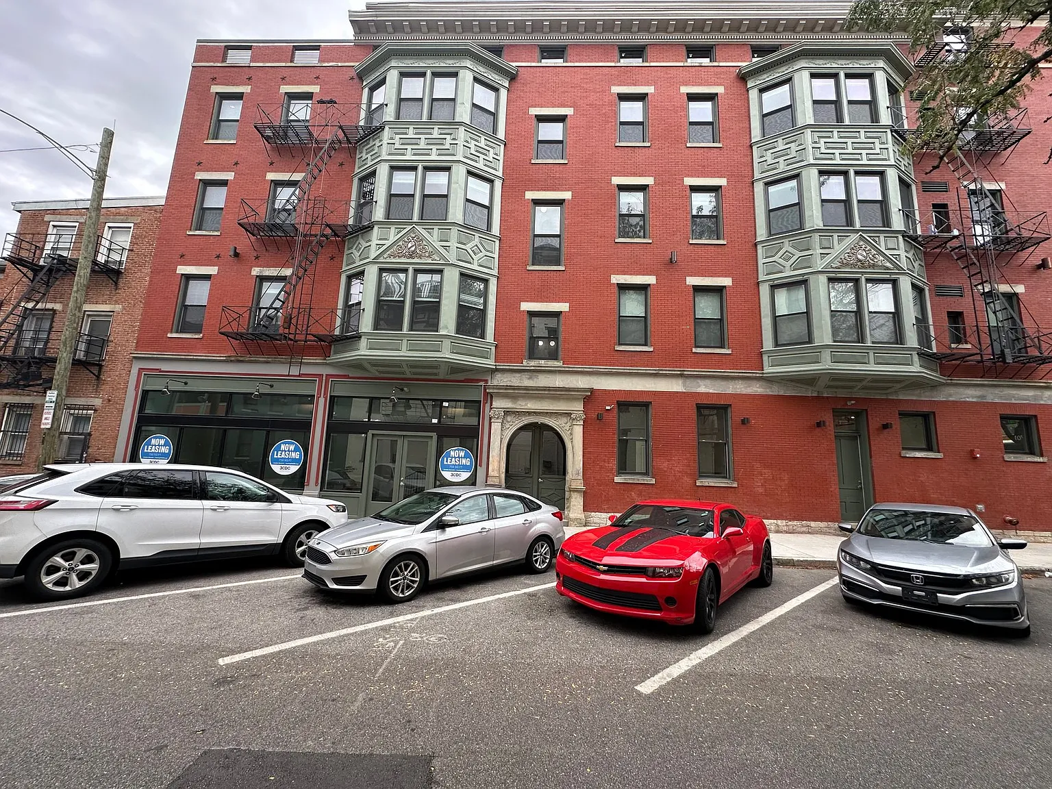 1701-1705 Race Street — Photo 3
