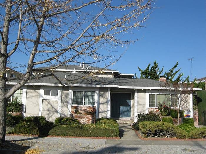 Front of four plex