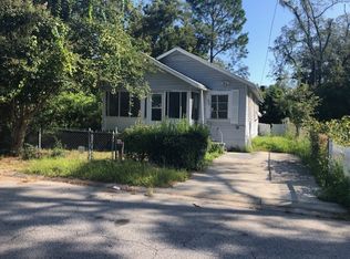 826 Arnold McKinney Dr, Waycross, GA 31501