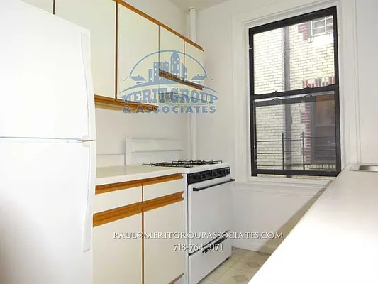 Rented by Merit Group & Associates | media 4