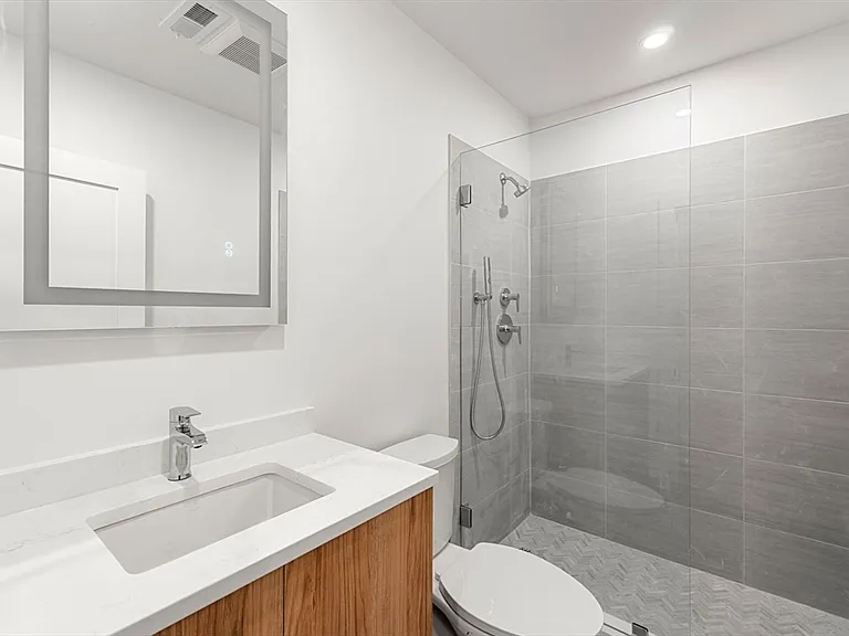 6 Gen Devine Way #2 — Photo 13
