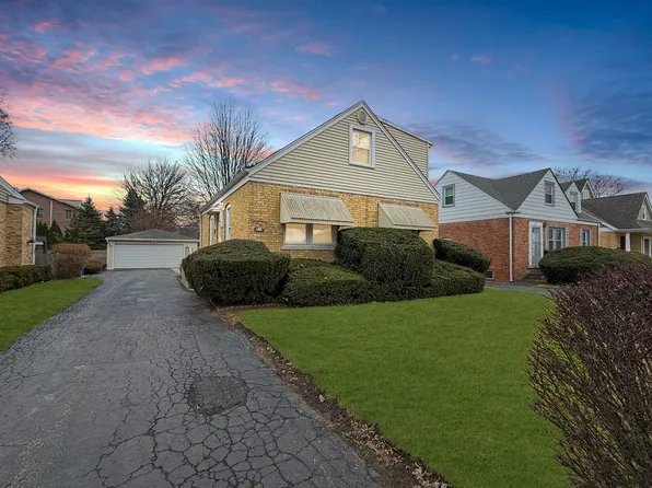 519 N Elm St, Mount Prospect, IL 60056