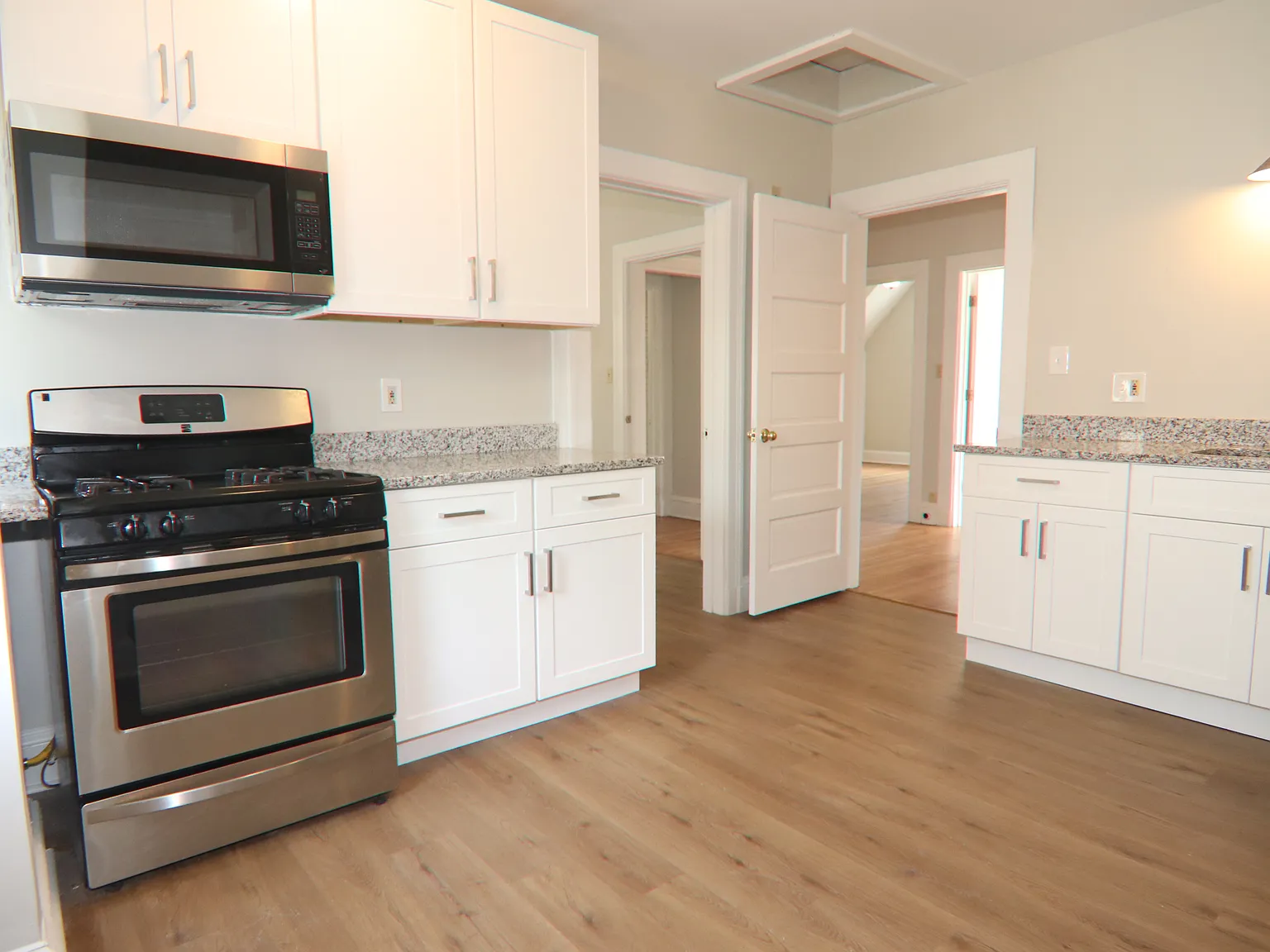 2 bed, $1,800 — Photo 3