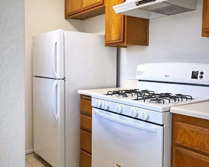 3626 Empire Dr #4 — Photo 5
