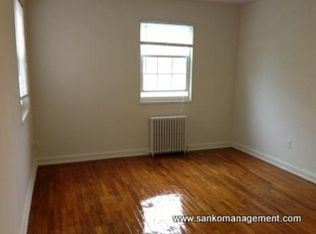 400 Browning Ave APT 3, Takoma Park, MD 20912