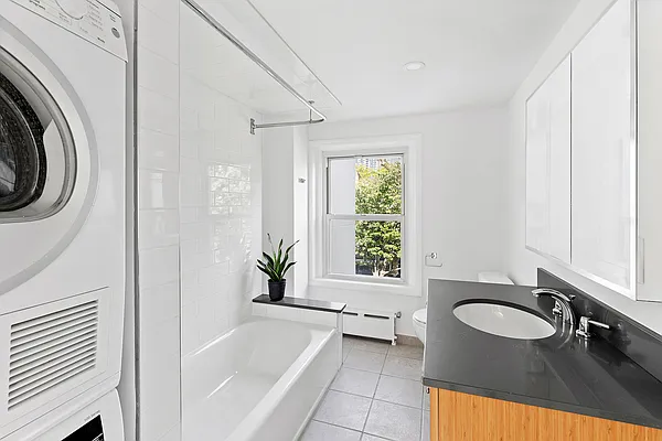 Rented by Compass | media 7