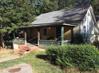 28 Dewey St, Newnan, GA 30263