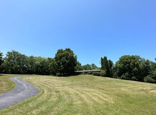 1275 State Line Rd, Waynesboro, PA 17268