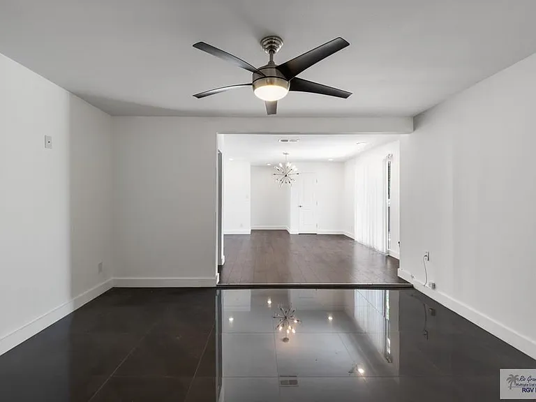 28 Red Bay Cir — Photo 5