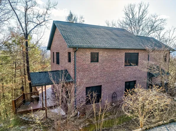 2417 Sylvan Glen Way, Pigeon Forge, TN 37863