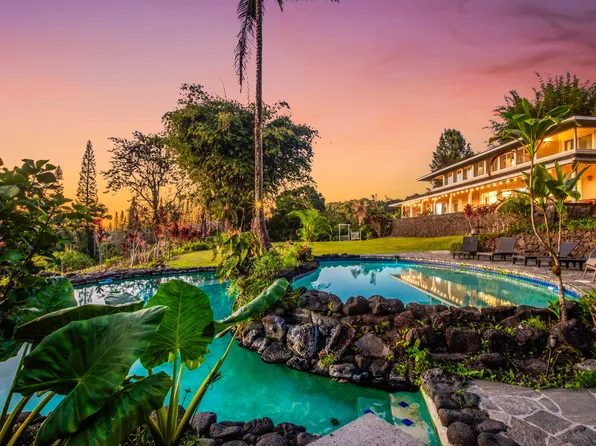 75-1079 Keopu Mauka Dr, Holualoa, HI 96725