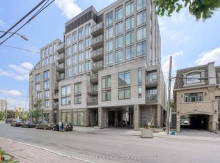 411 Mackay St #814, Ottawa, ON K1M 2K5