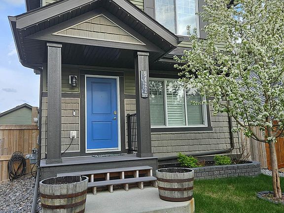 2nd image of 5422 Crabapple Loop SW