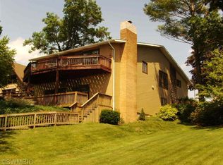 13478 Pleasant View Rd, Three Rivers, MI 49093