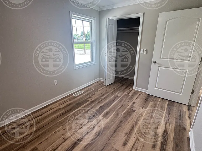 2435 Lincoln Ave #6 — Photo 10