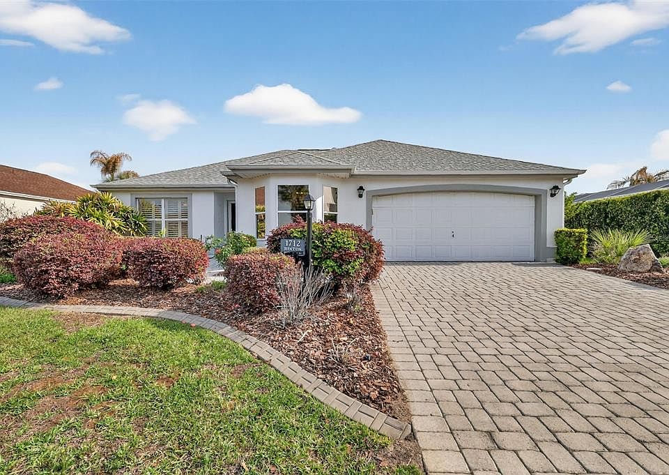 1st image of 1712 CARRERA DRIVE