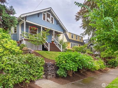 2565 4th Avenue W, Seattle, WA, 98119