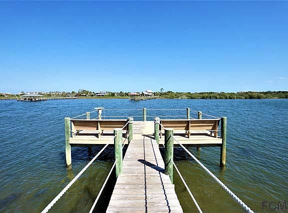 5th image of 283 S Riverwalk Dr
