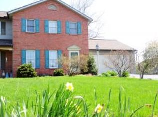 218 Pleasant Hill Dr, Lititz, PA 17543