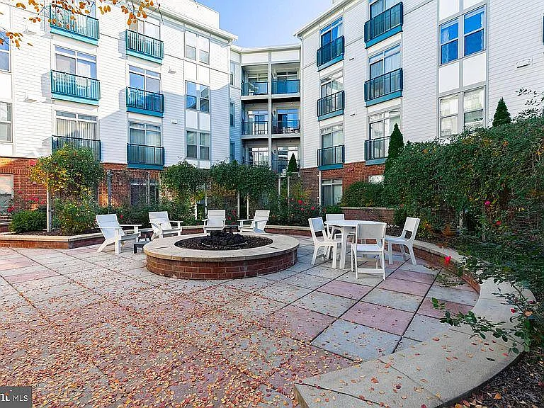 1800 Wilson Blvd #401 — Photo 7