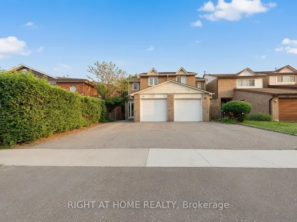 35 Chalfield Ln, Mississauga, ON L4Z 1K8