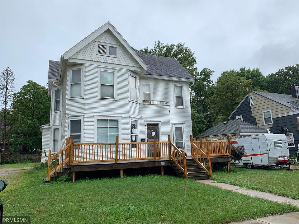 1st image of 427 E Broadway St