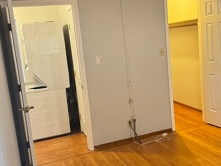 672 Fairmount Ave #670 — Photo 2
