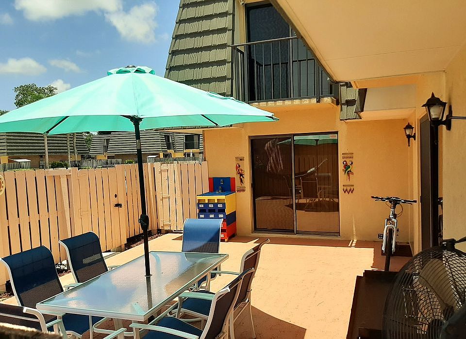 Great open patio to relax
