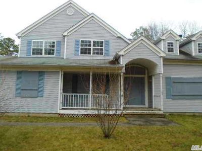 2841 John Roe Smith Ave, Medford, NY, 11763