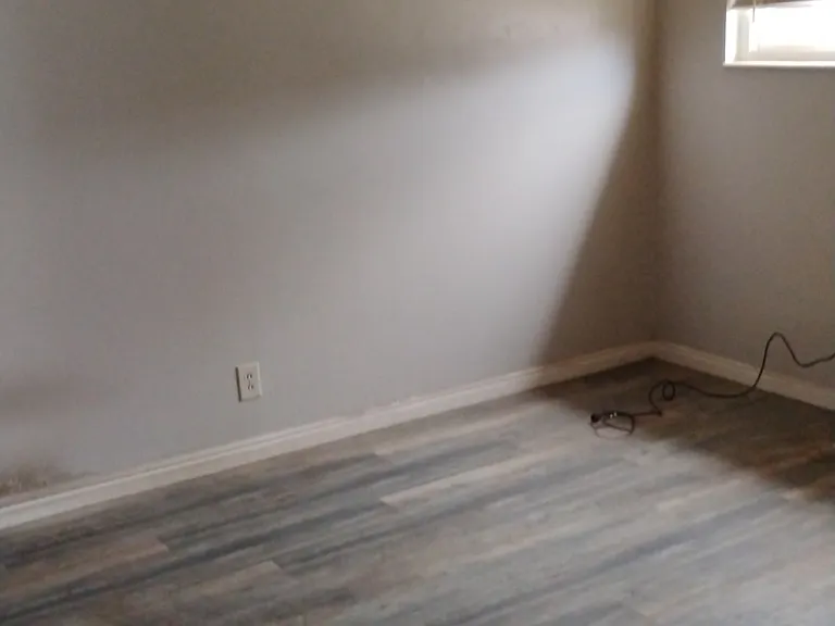 2554 S Redwood Rd — Photo 6