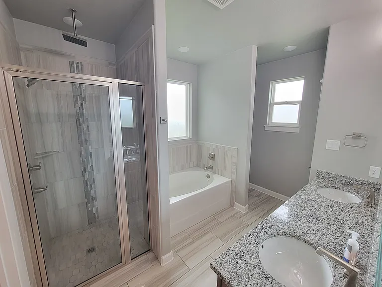2502 Meadow Lark Dr — Photo 22