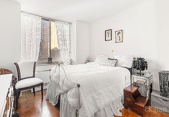 4th image of 200 E 89th St APT 8D