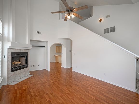 5th image of 10427 Crosscut Dr NW