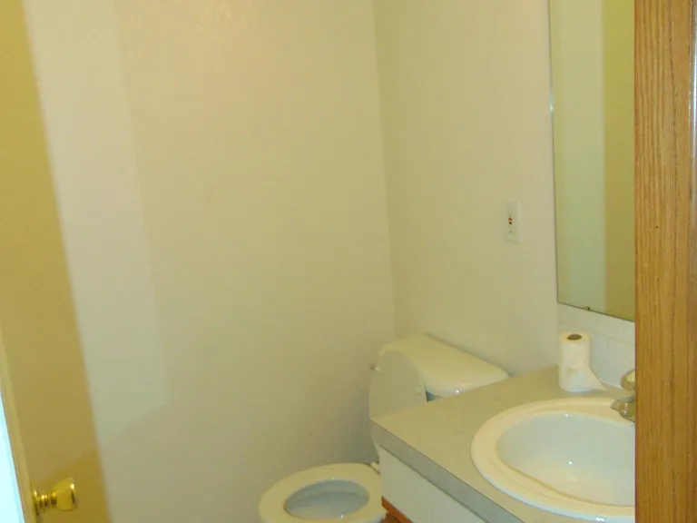 1637 Westbridge Dr #B3 — Photo 14