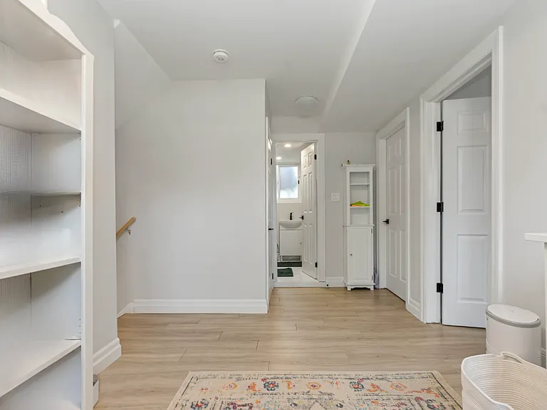 91 Ottaway Ave #91 — Photo 2